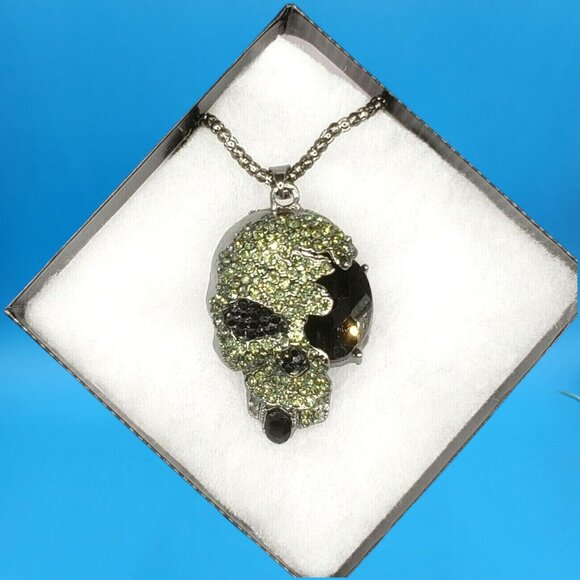 Black Crystal Skull Pendant Necklace Rhinestone Gift Boxed Goth Punk Jewelry - Picture 4 of 9